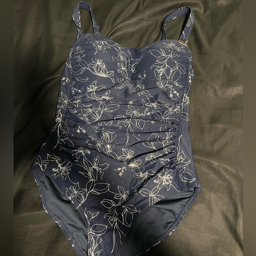 One piece bathing suit